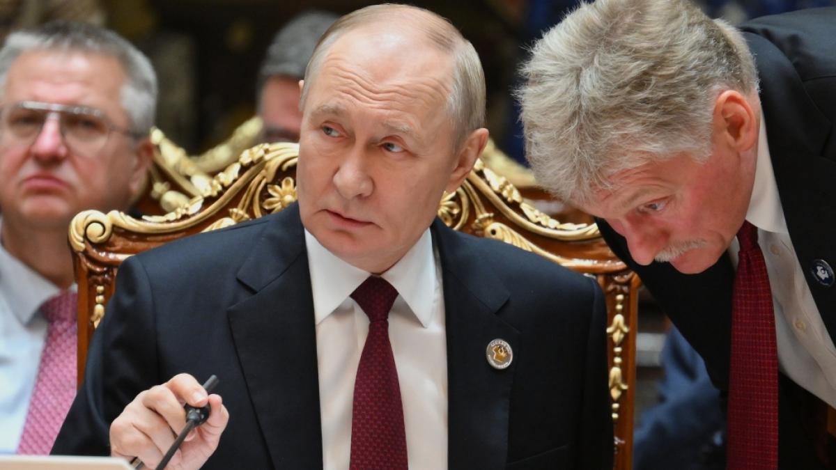 Berichten zufolge nimmt Wladimir Putins Paranoia immer verst&ouml;rendere Z&uuml;ge an - offenbar ist der Kreml-Chef felsenfest davon &uuml;berzeugt, dass Exil-Russen ein Komplott gegen ihn schmieden. (Foto)