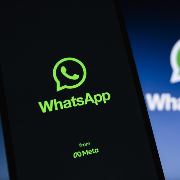 Der WhatsApp-Status von Bekannten kann Neugier wecken - nur will man nicht immer, dass das derjenige weiß.