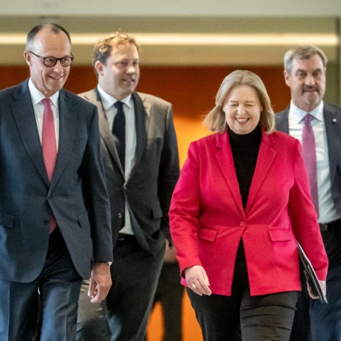 Krankmelden wird teuer - kein Lohn am ersten Krankheitstag