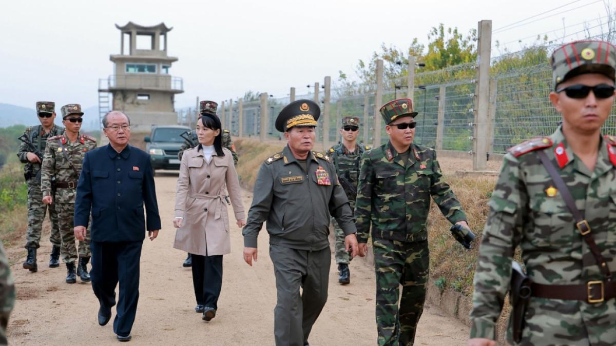 W&auml;hrend Kim Jong-uns Schwester pers&ouml;nlich neue Feuerkrafteinheiten an der Grenze zu S&uuml;dkorea in Stellung bringt und Seoul mit Vergeltung droht, kursieren weiter unbest&auml;tigte Berichte &uuml;ber den Tod des nordkoreanischen Machthabers. (Foto)