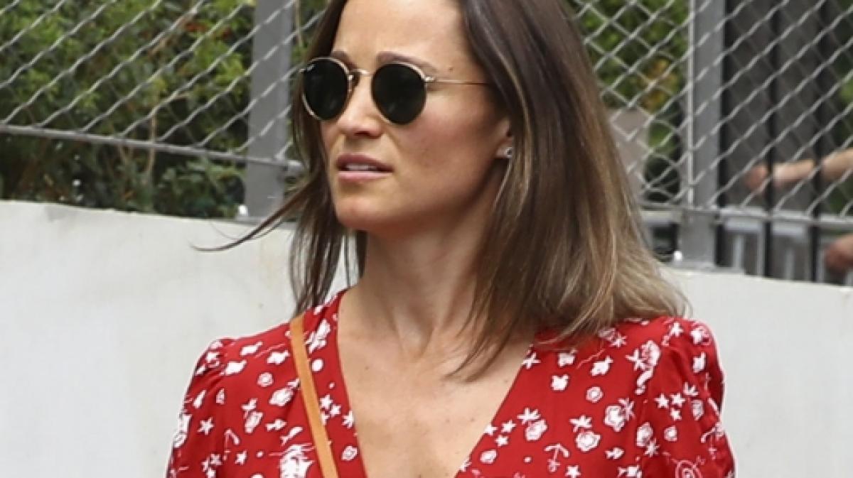 Pippa Middleton zeigte sich in Italien gleich zweimal im Bikini. (Foto)