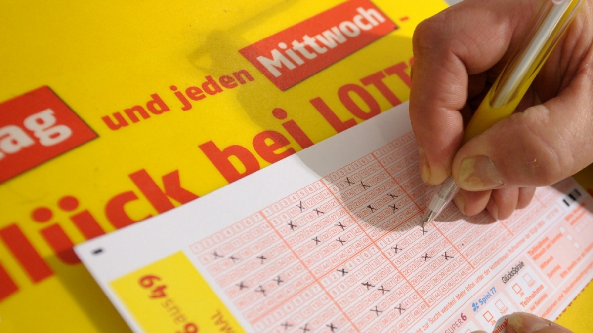 Kommt es beim Lotto am Mittwoch zu einer Zwangsaussch&uuml;ttung? (Foto)