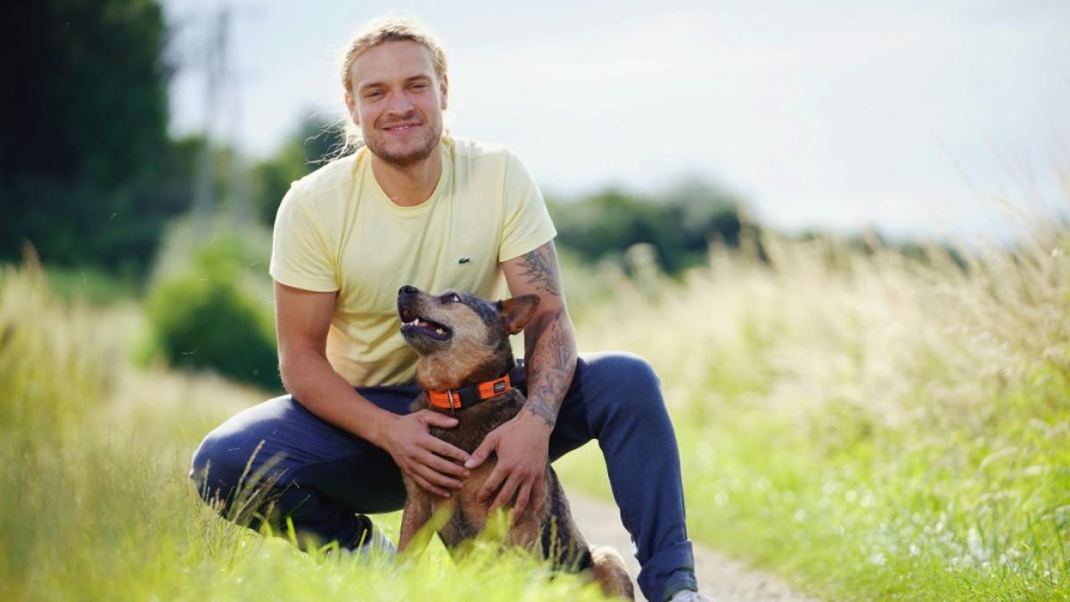 Bei "Bauer sucht Frau" fand Pferdefl&uuml;sterer Bj&ouml;rn nicht die gro&szlig;e Liebe. (Foto)