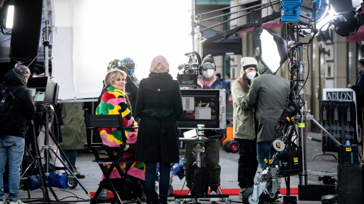 GNTM-Dreharbeiten mit Maskenpflicht: Das Hygienekonzept f&uuml;r "Germany's Next Topmodel" 2021 sieht knallharte Regeln f&uuml;r Kandidatinnen und Crew vor. (Foto)