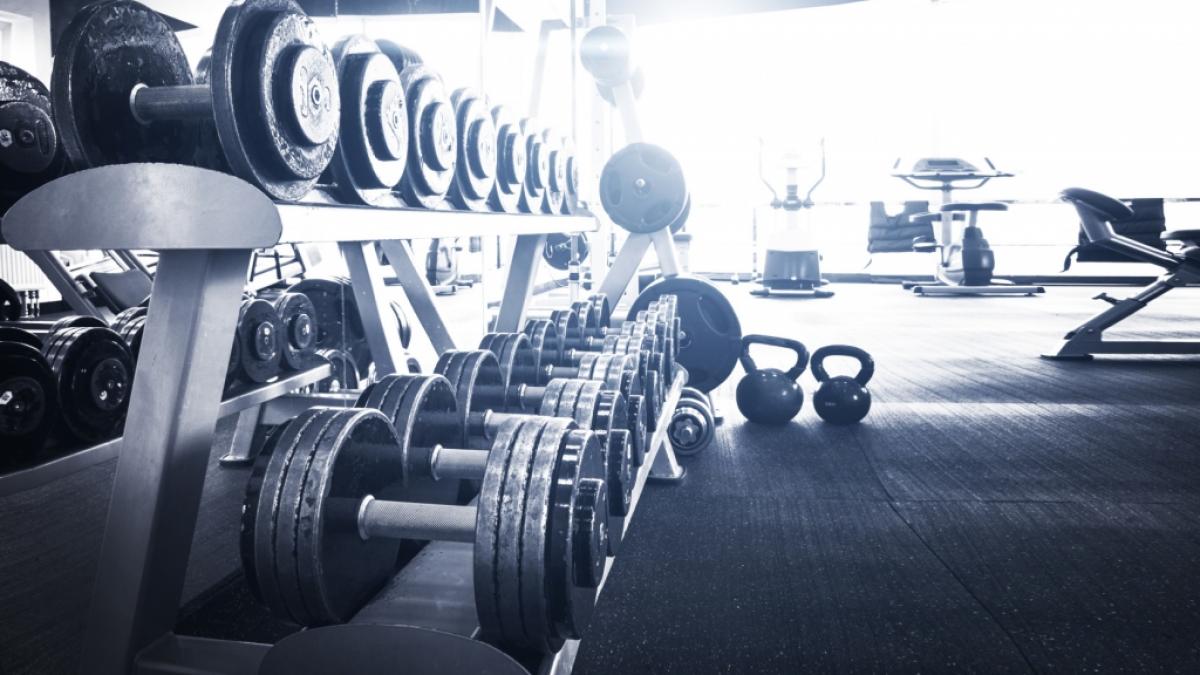 In Mexiko-Stadt ist eine junge Frau in einem Fitnessstudio von einer Hantel zu Tode gequetscht worden (Symbolbild). (Foto)