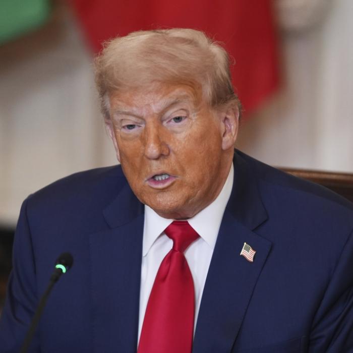 Donald Trump mit Peinlich-Fotos verhöhnt nach öffentlichen Schläfchen
