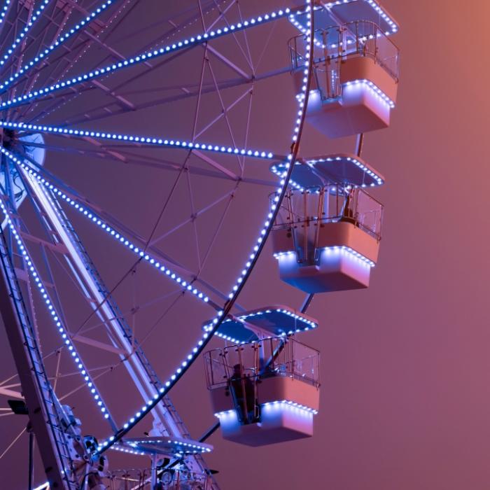 Mädchen (11, 13) von Riesenrad gestürzt! Video zeigt Schock-Moment