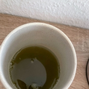 Die Grünteezubereitung von TeaBlobs löste sich schnell auf.