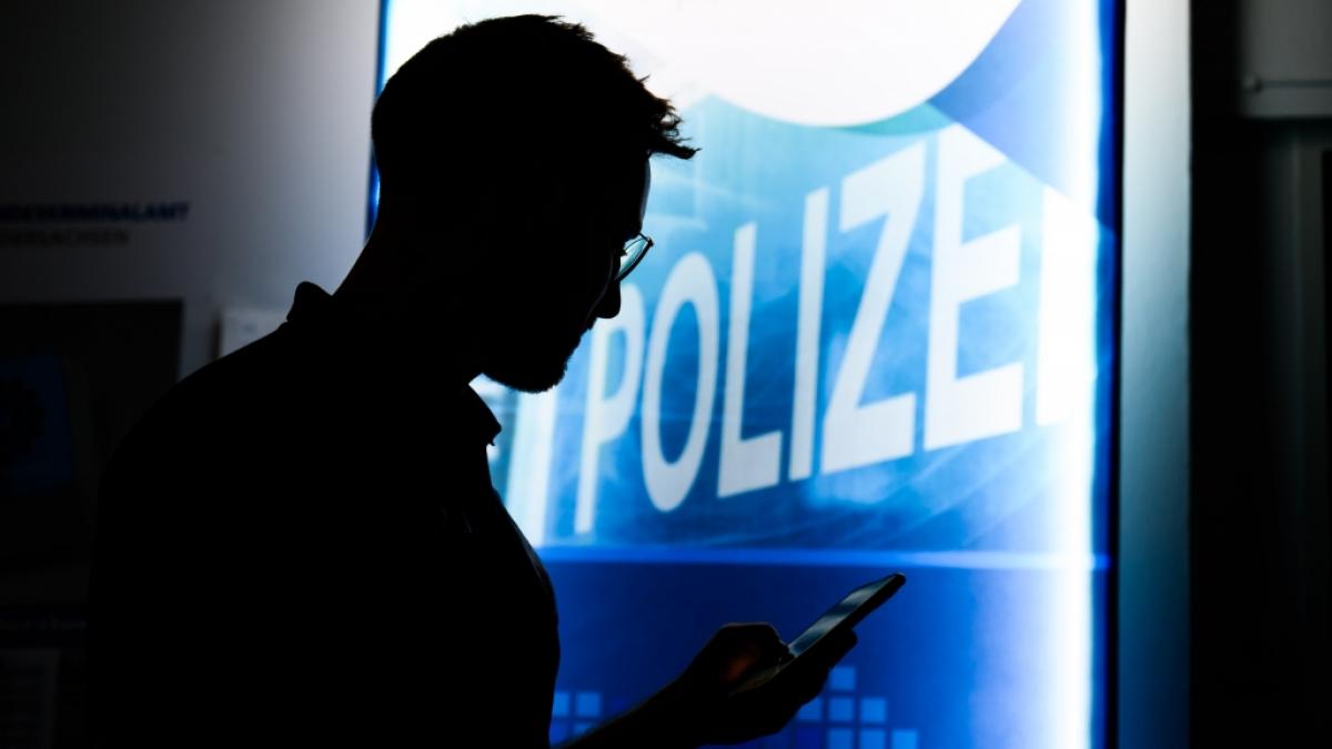 Das Landeskriminalamt Niedersachsen warnt vor einer neuen Betrugsmasche. Opfer sollen nun die Verk&auml;ufer auf der Plattform sein. (Foto)