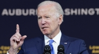 Irre Verschwörungstheorie: QAnon-Anhänger glauben, dass Joe Biden tot ist und von Jim Carrey gespielt wird.