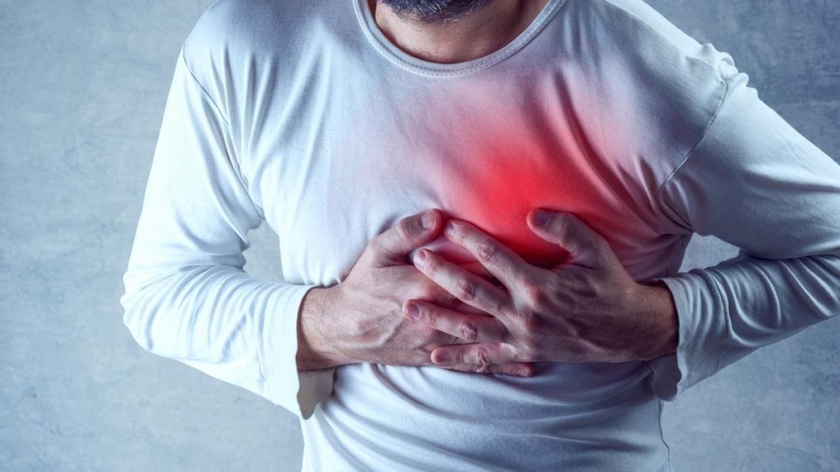 Einen Routine-Eingriff an der Wirbels&auml;ule bezahlte ein 56-j&auml;hriger Patient beinahe mit dem Leben (Symbolbild). (Foto)