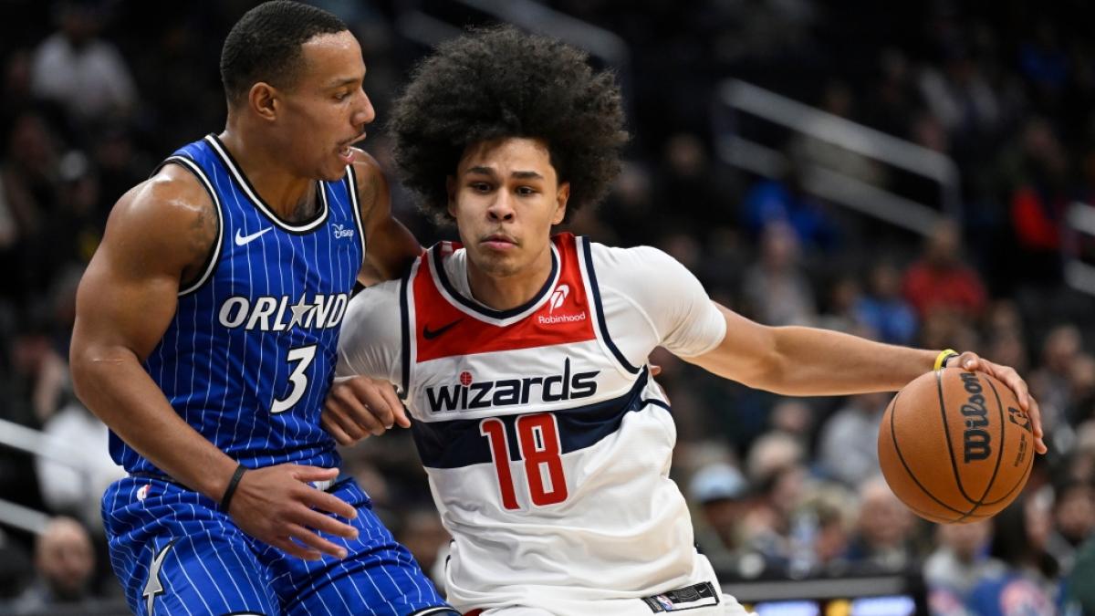 Kyshawn George von den Washington Wizards verteidigt den Ball, am 02.11.2025. (Symbolbild) (Foto)