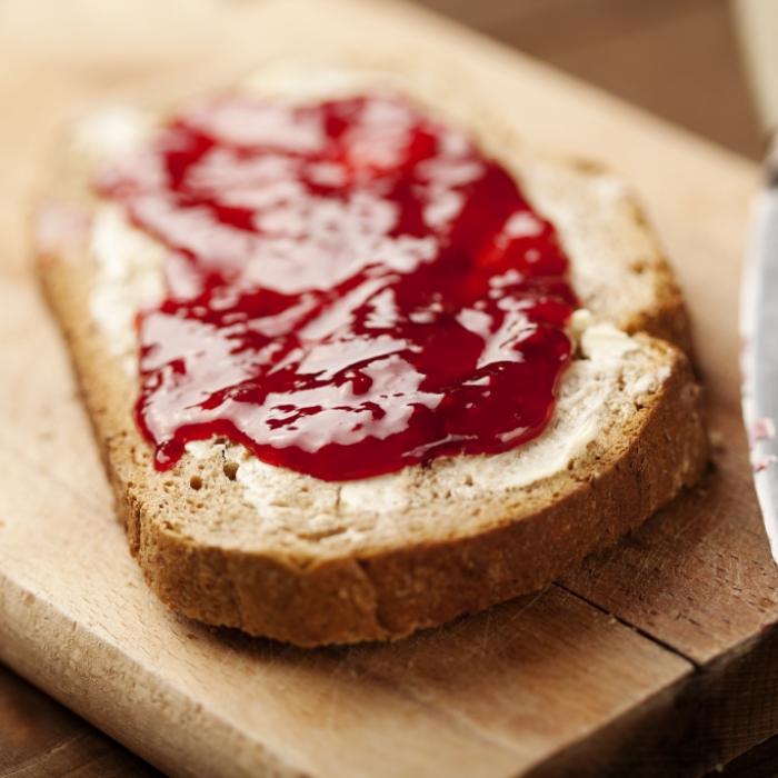 Schimmel-Alarm! Finger weg von DIESER Marmelade