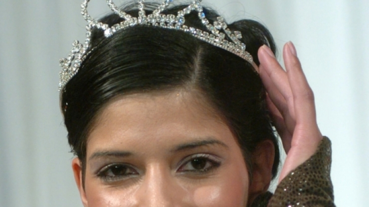 Kaum wiedererkannt: Micaela begann ihre Karriere bei der Wahl zur Miss Ostdeutschland 2004. Auch da war sie noch ganz natürlich.