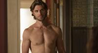 Adam Demos in seiner Rolle als Brad in der Netflix-Serie 