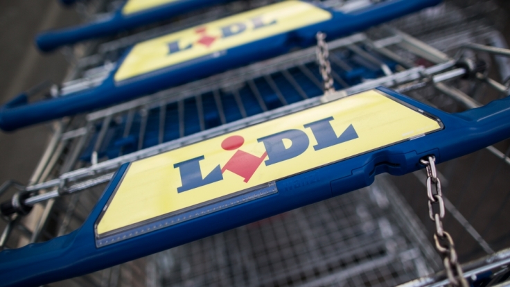 In Irland haben Plünderer eine Lidl-Filiale komplett zerstört.