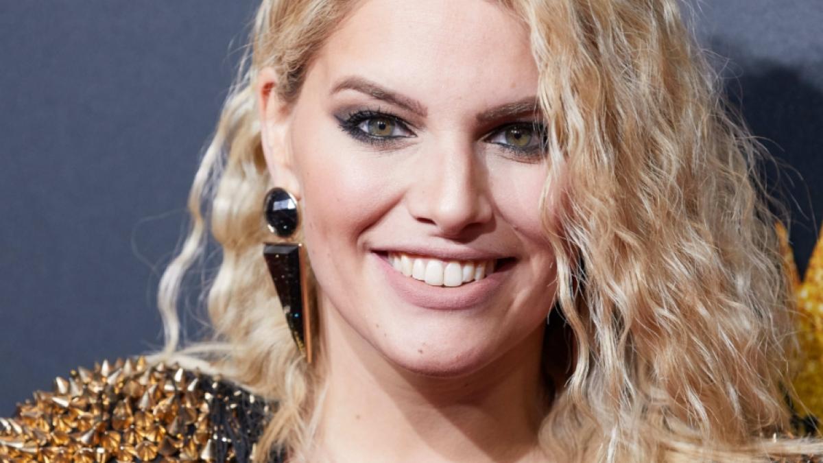 Angelina Kirsch f&uuml;hlt sich sichtlich wohl. (Foto)