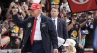 Laut Gerüchten will Präsident Donald Trump die USA aus der NATO zurückziehen.