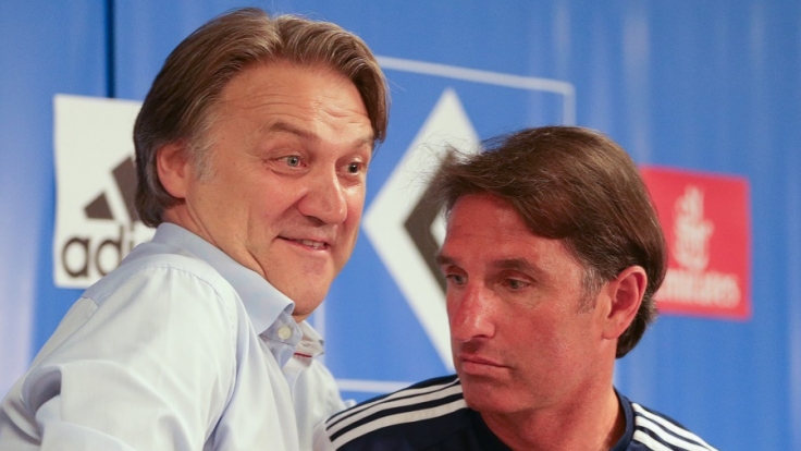 Dietmar Beiersdorfer und Bruno Labbadia stellen sich den Fragen der Reporter vor dem Bundesliga-Auftakt am Freitag in München.