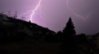 Der Deutsche Wetterdienst warnt vor einer schweren Unwetterlage.