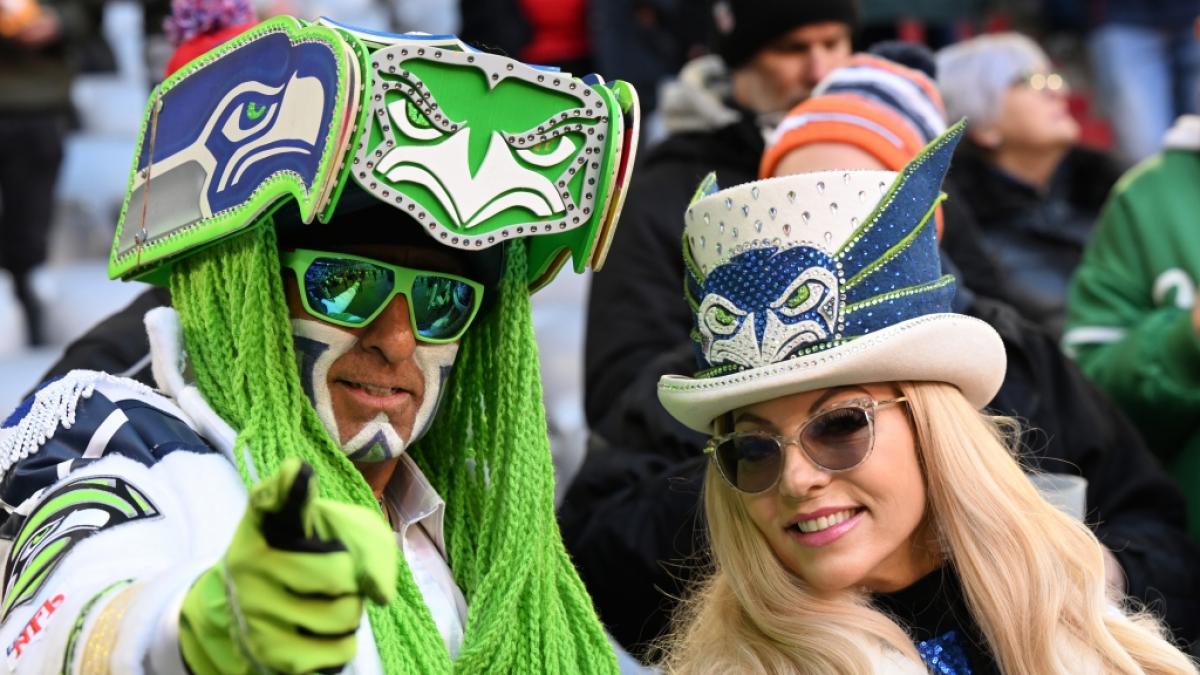 Fans der Seattle Seahawks warten auf das Spiel am 13.11.2022. (Symbolbild) (Foto)