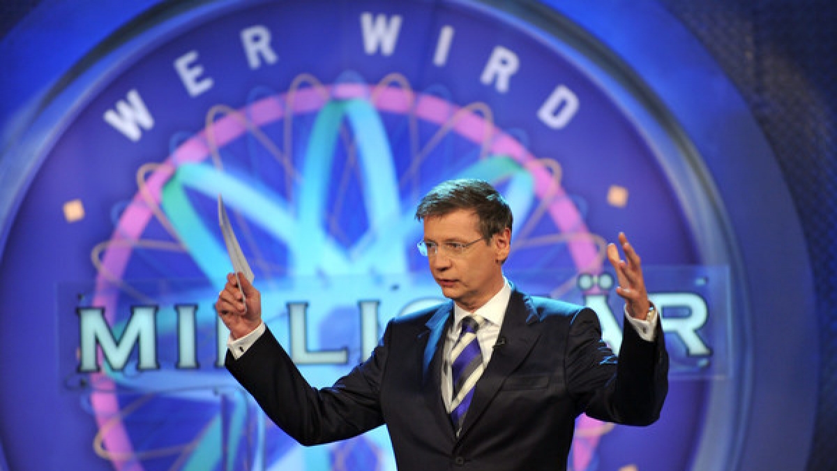 G&uuml;nther Jauch feiert 18 Jahre "Wer wird Million&auml;r?" - ob er sich an DIESE schrillen Kandidaten noch erinnern kann? (Foto)