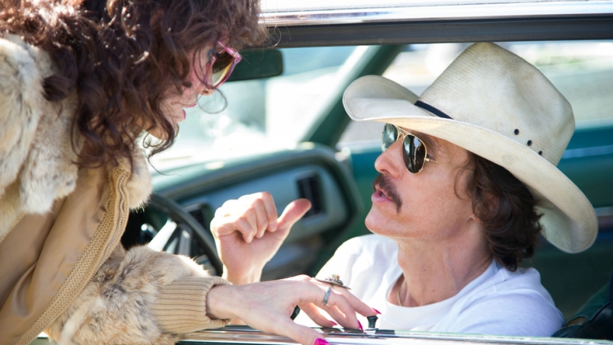 Rayon (Jared Leto) und Ron Woodroof (Matthew McConaughey) sind durch ihre Krankheit gezwungen, miteinander Gesch&auml;fte zu machen. (Foto)