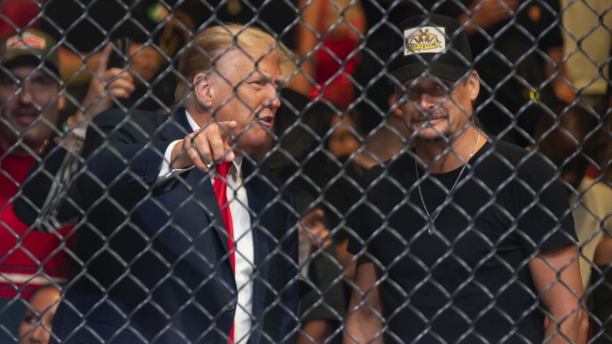 Donald Trump verfolgte die K&auml;mpfe beim UFC 287 von der ersten Reihe. (Foto)