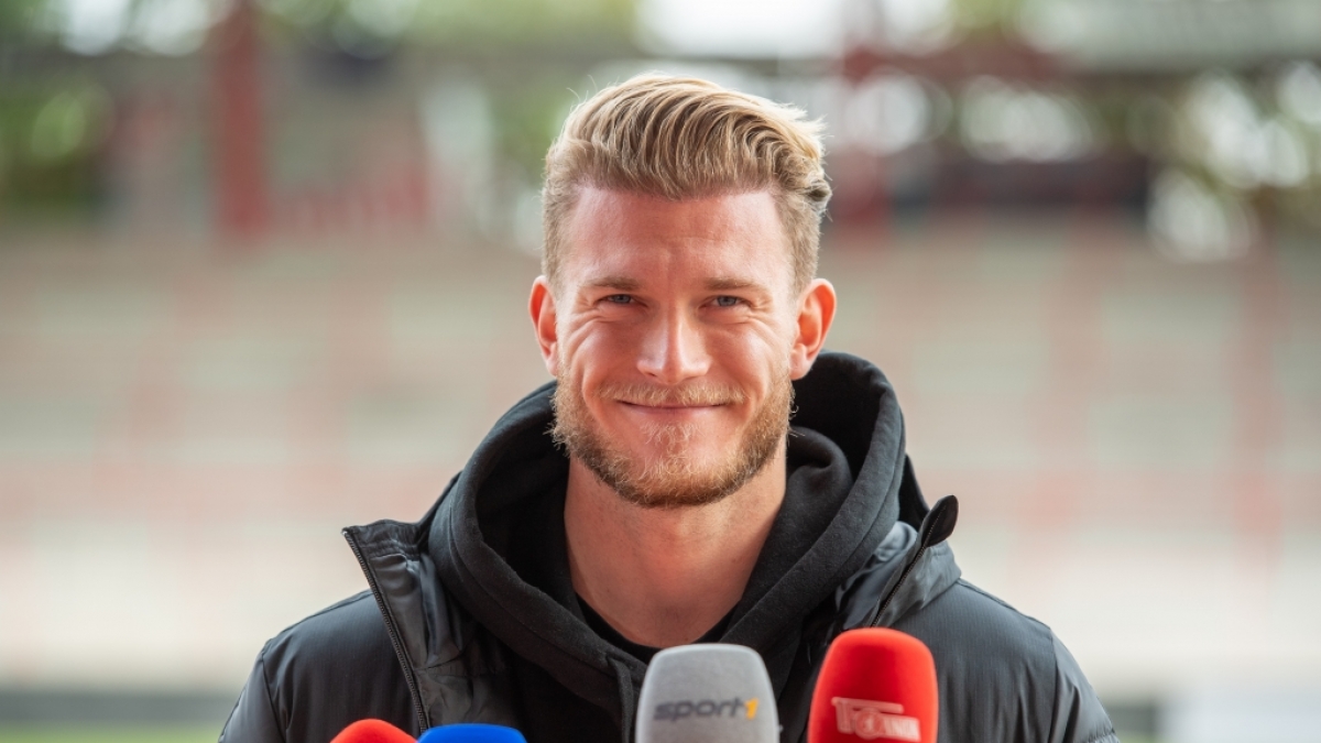 Hat Loris Karius eine neue Flamme? (Foto)