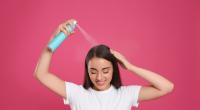 Ökotest hat 26 Trockenshampoos näher unter die Lupe genommen.
