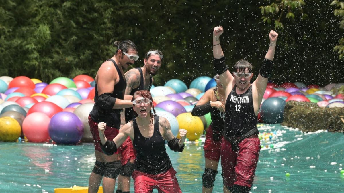 Drei Promis stehen im gro&szlig;en Finale vom Dschungelcamp. (Foto)