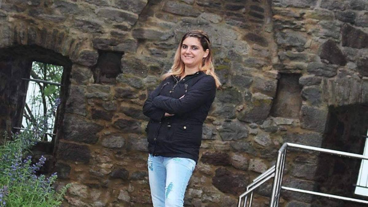 Das Medium Nara Bonny erz&auml;hlt &uuml;ber&nbsp;ihre Kontakte zum Jenseits und Gespr&auml;che mit Toten. (Foto)