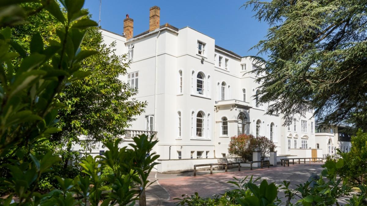Herzogin Kate und Prinz William haben sich f&uuml;r die Lambrook School in Berkshire als Bildungseinrichtung f&uuml;r ihre drei Kinder George, Charlotte und Louis entschieden. (Foto)