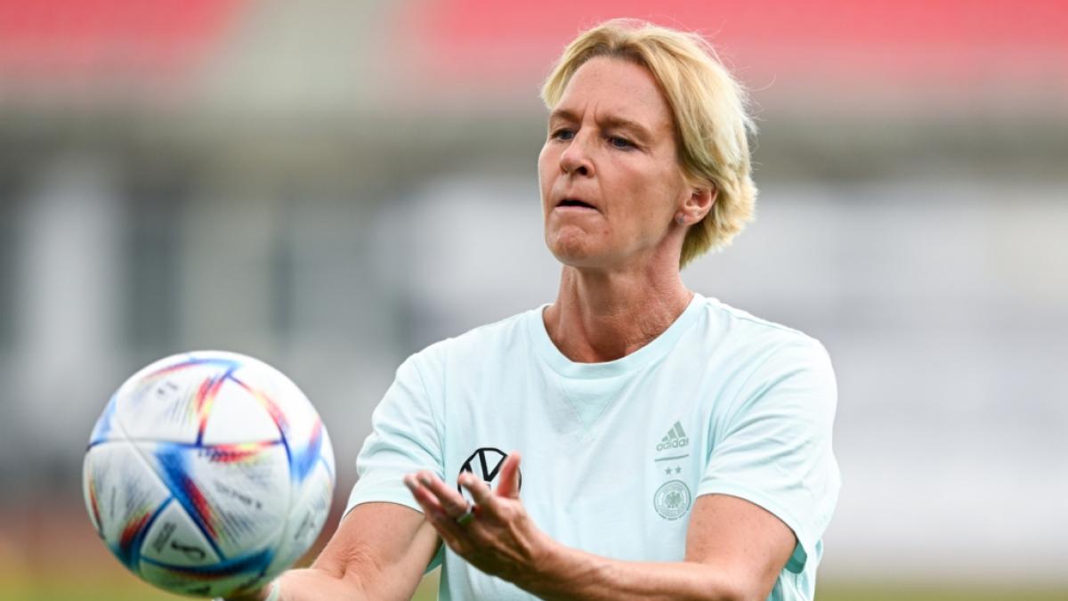 Martina Voss-Tecklenburg war von 2018 bis 2023 Bundestrainerin der deutschen Frauen-Fu&szlig;ballnationalmannschaft. (Foto)