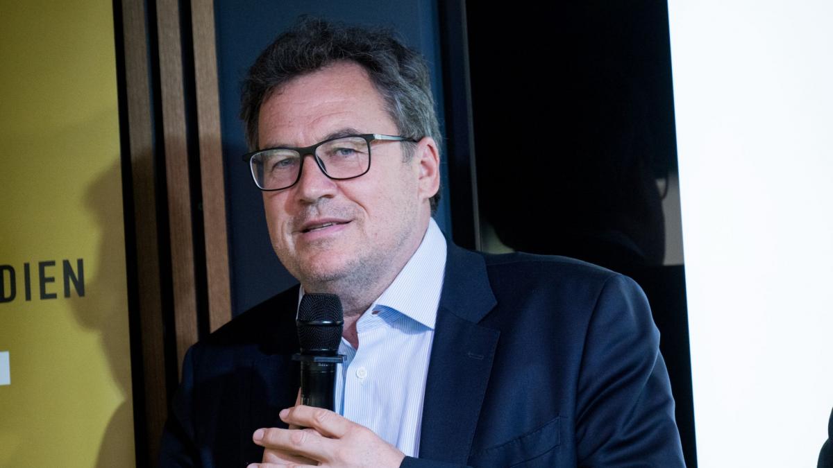 Christian von Stetten, Vorsitzender des Parlamentskreises Mittelstand in der Unionsfraktion, hat Bundesarbeitsministerin B&auml;rbel Bas (SPD) &ouml;ffentlich f&uuml;r untauglich erkl&auml;rt. (Foto)