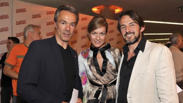 Hannes Jeanicke (l) zusammen mit Lisa Martinek und Hans Werner Meyer.