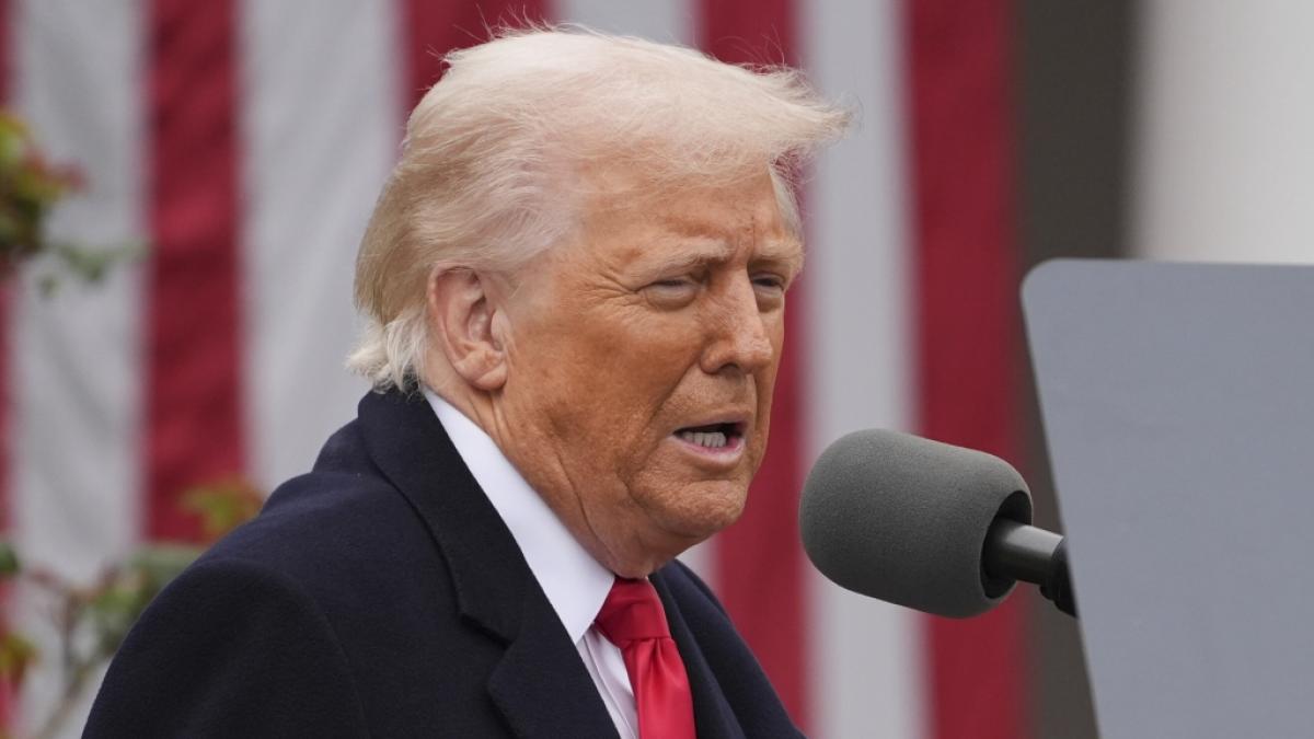 Eine Prognose aus dem Wahlkampf f&auml;llt Donald Trump nun auf die F&uuml;&szlig;e. (Foto)