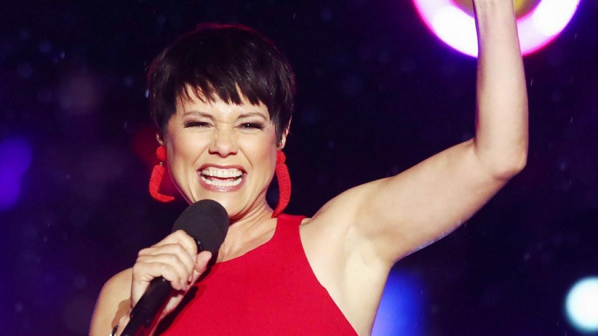 Energieb&uuml;ndel Francine Jordi auf der "Wenn die Musi spielt"-B&uuml;hne 2019. (Foto)