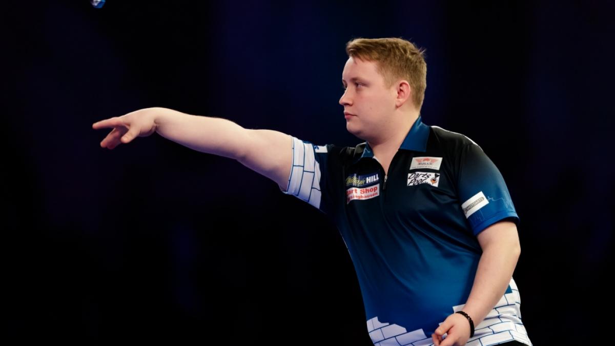 Martin Schindler tritt bei Darts-Turnieren unter seinem Spitznamen "The Wall" an. (Foto)