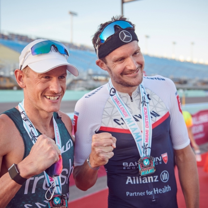 Jan Frodeno stürmt im Dauerregen zur Triathlon-Weltbestzeit