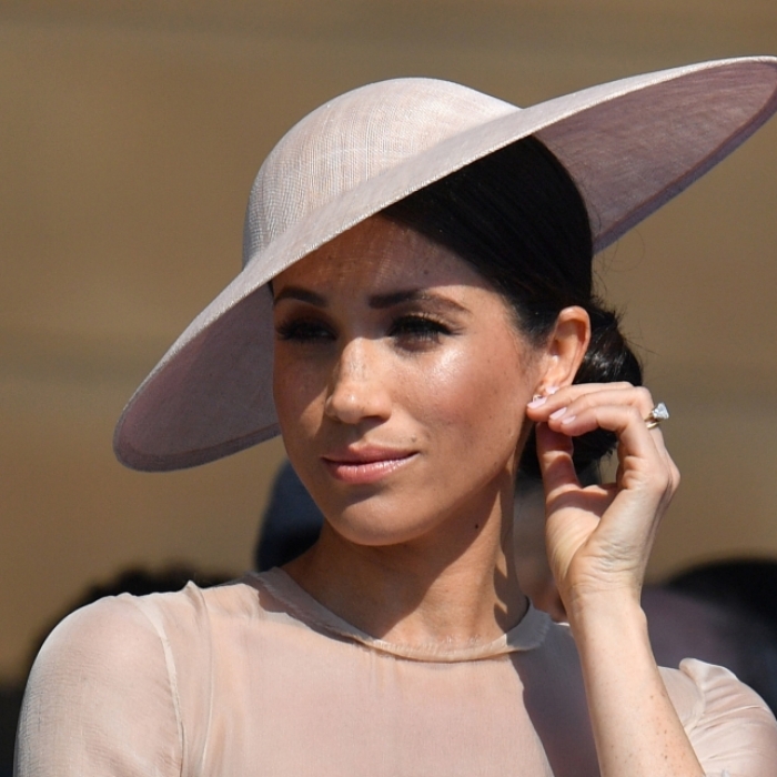 Welche Royals wussten über Herzogin Meghans Vater Bescheid?