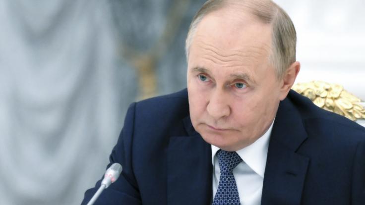 Von der Ukraine-Offensive auf Kursk wurde Wladimir Putin offenbar überrascht.