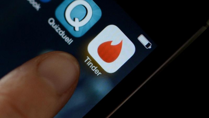 Tinder warnt bei der Einreise in Länder mit restriktiven Gesetzen zur Sexualität.