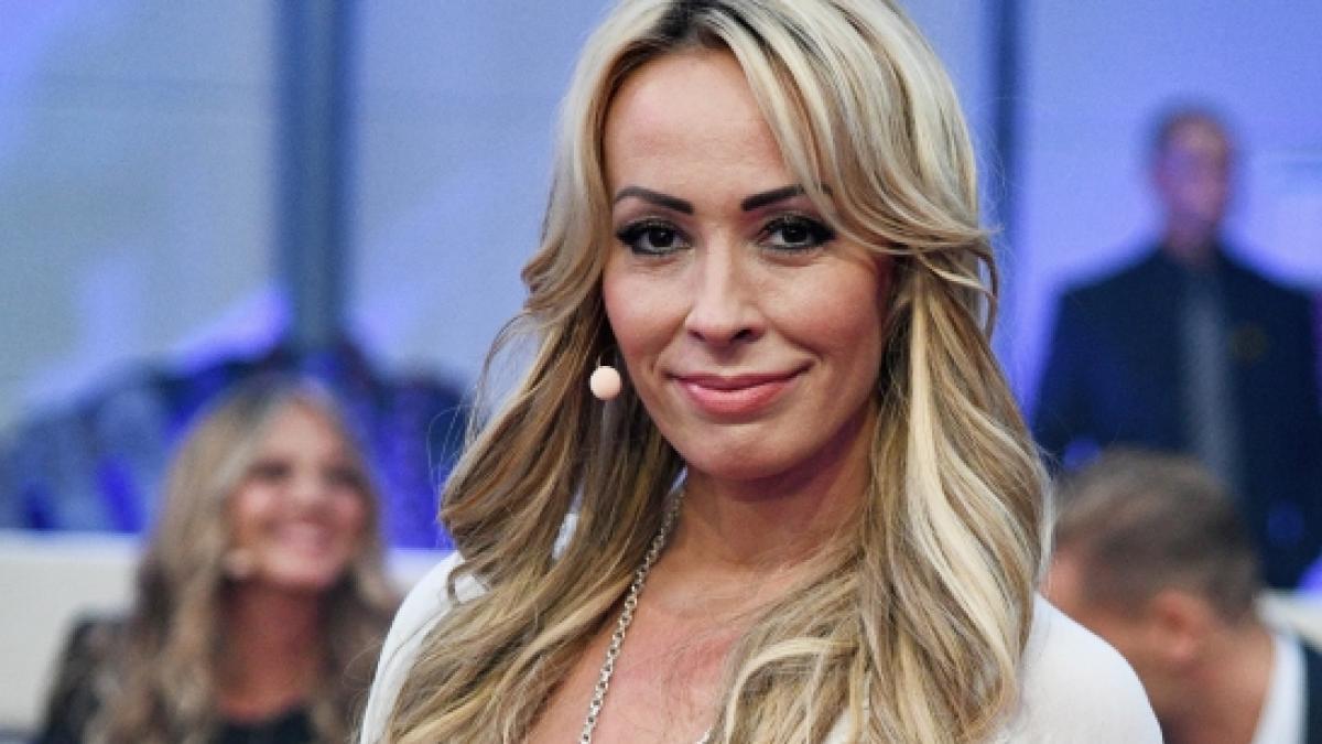 Cora Schumacher hat mit ihrer Schulter zu k&auml;mpfen. (Foto)