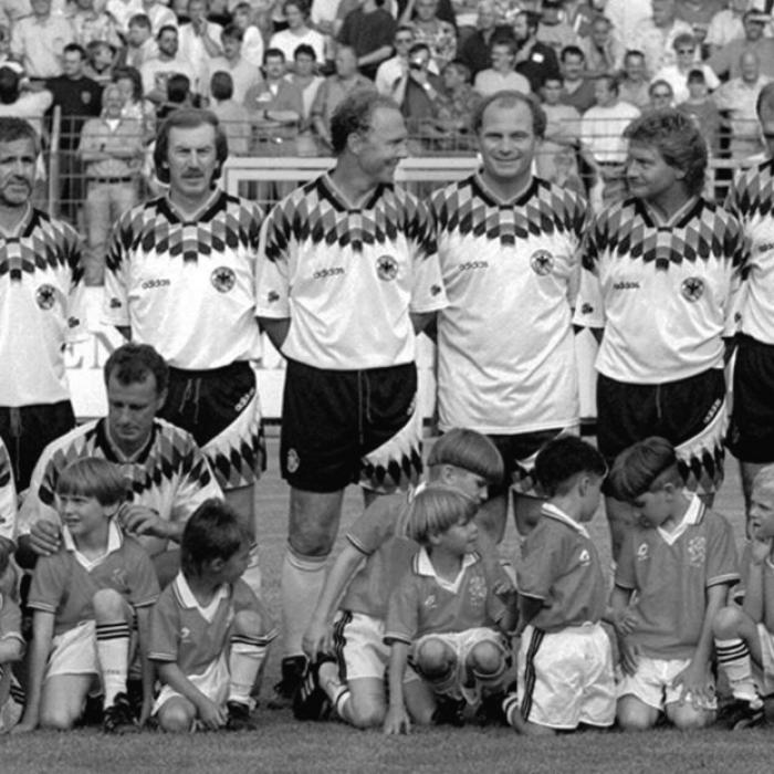 Fußballer mit 79 Jahren gestorben - Trauer um 74er-Weltmeister
