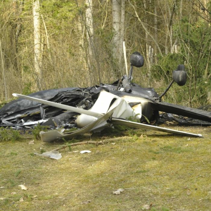 Flugzeug ging in Flammen auf! Vier Fußballer und Club-Präsident tot