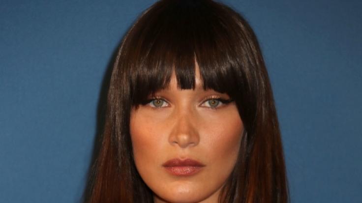 Bella Hadid versext das Netz mit einem Bikini-Kracher deluxe.