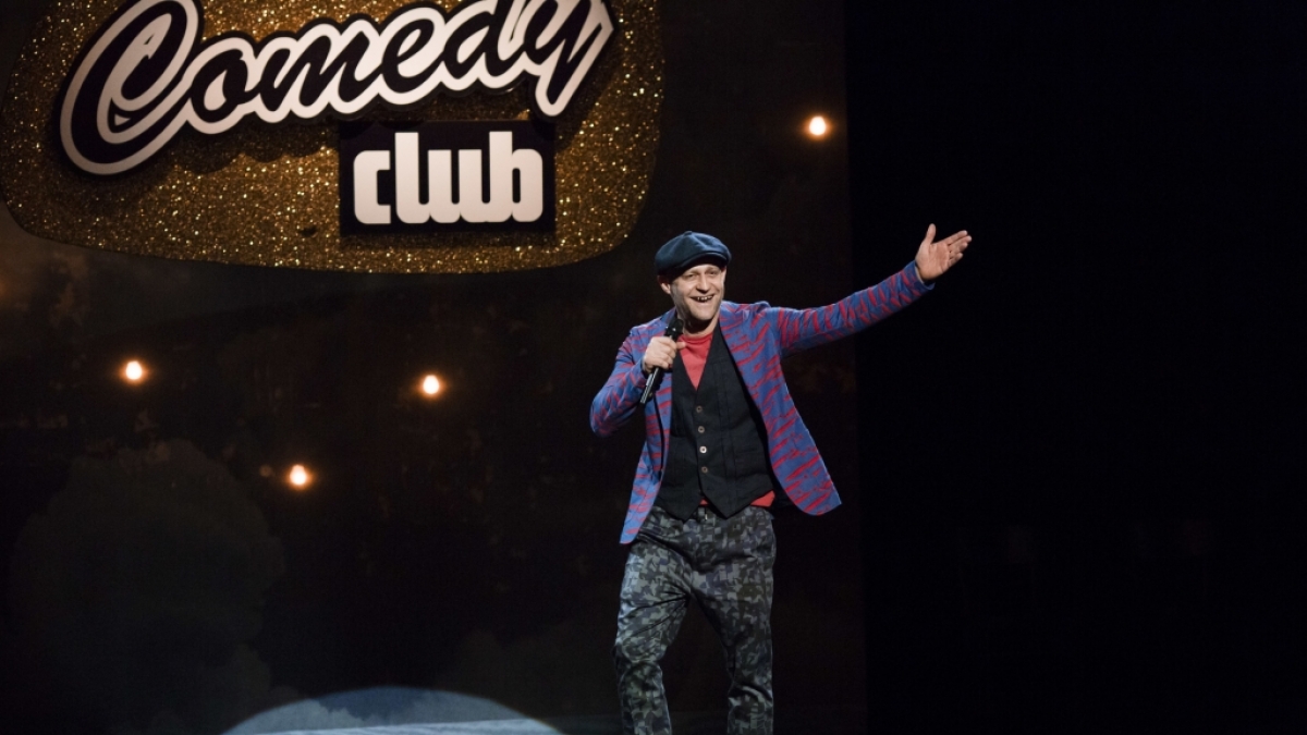 J&uuml;rgen Vogel als Comedian Jacky Herbst in "Nachtschicht - Ladies First". (Foto)