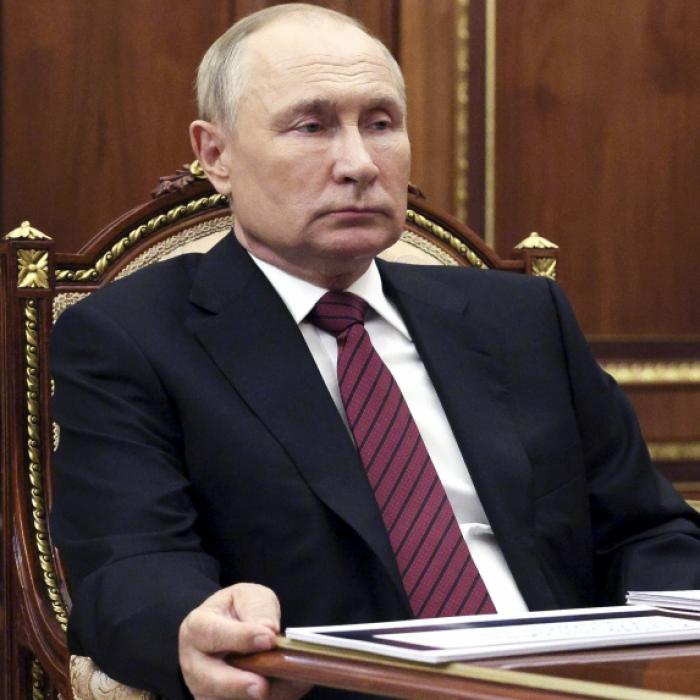 Neue Anzeichen für Putin-Atomschlag! Kreml baut Bunker massiv aus