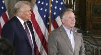 Donald Trump an der Seite von Steve Witkoff (rechts). Er führt unter anderem die Verhandlungen mit Wladimir Putin.